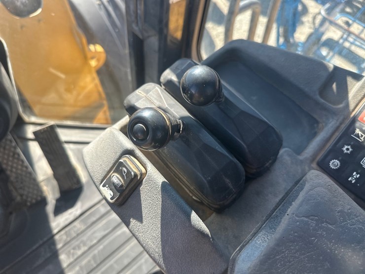 deere-844-image-43