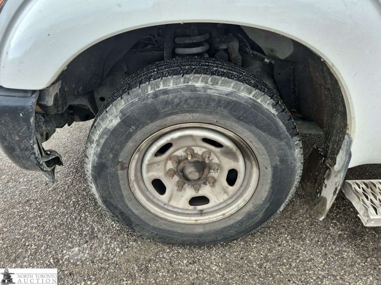 2014-ford-f350-image-19