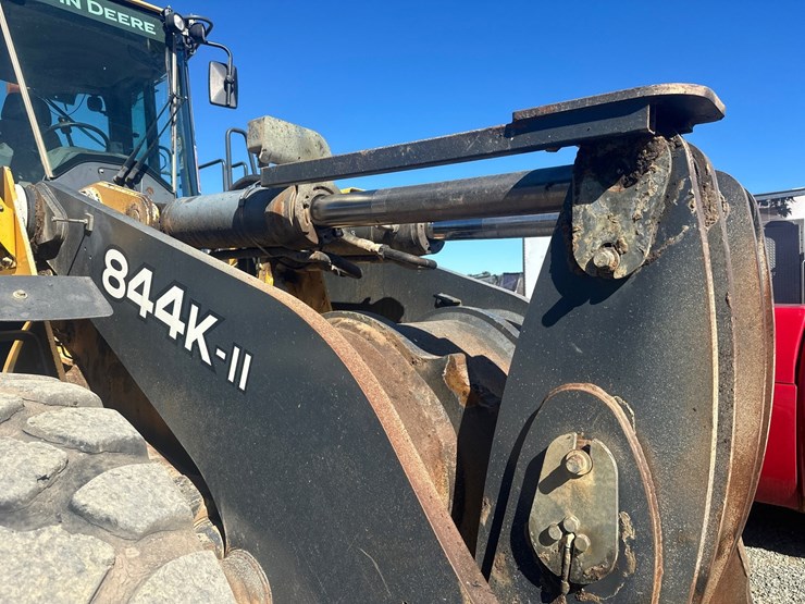 deere-844-image-24