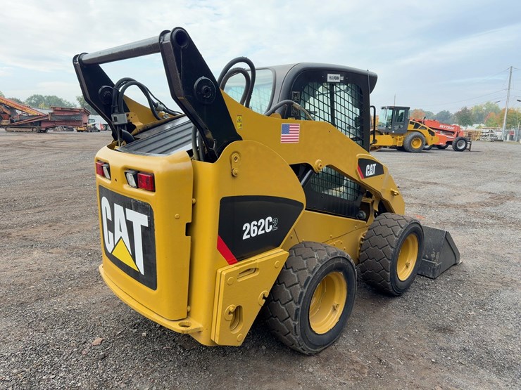 2013-caterpillar-262c2-image-5