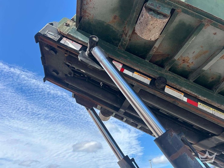 2014-international-workstar-7400-image-34