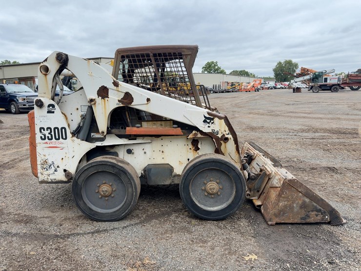 2005-bobcat-s300-image-6