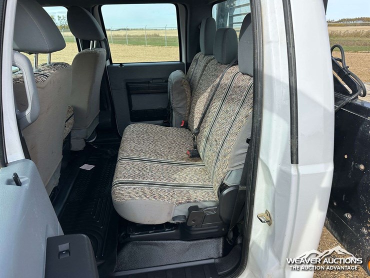 2016-ford-f550-image-27