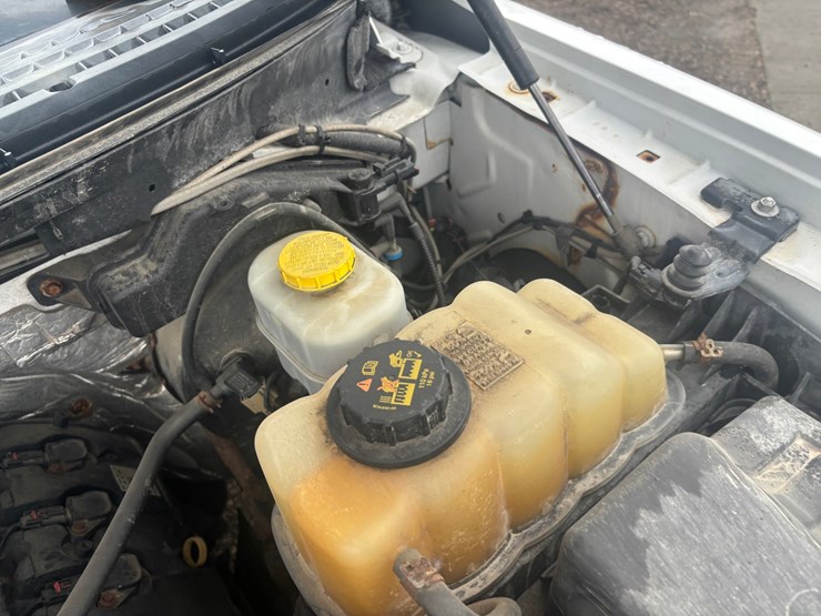 2014-ford-f150-image-46
