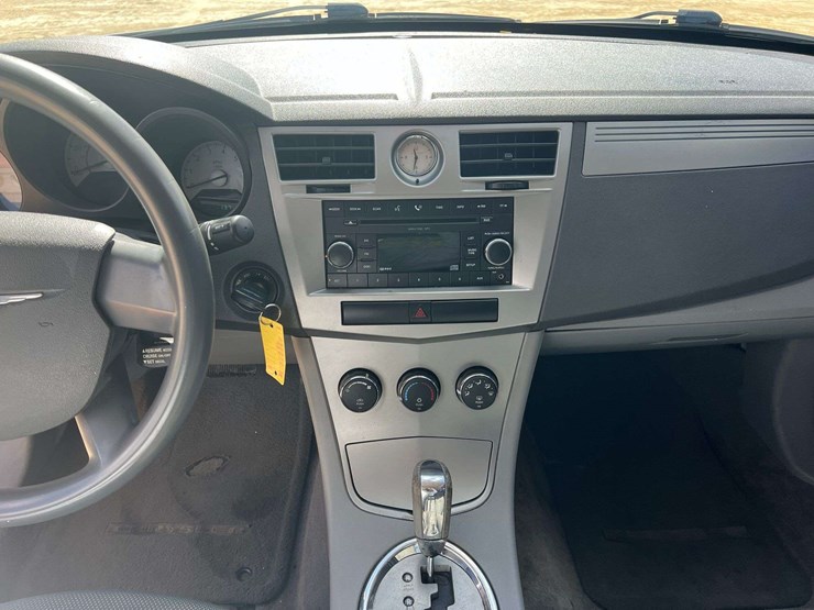 2007-chrysler-sebring-4-door-sedan-(154,138-miles)-image-13