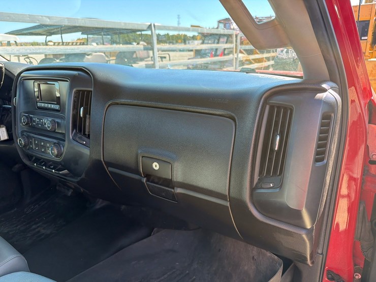 2015-chevrolet-silverado-1500-image-61