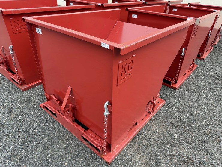 2-yard-self-dumping-hopper-image-3