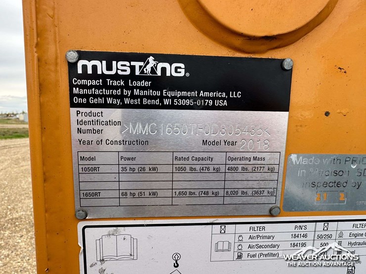 2018-mustang-1650rt-image-5