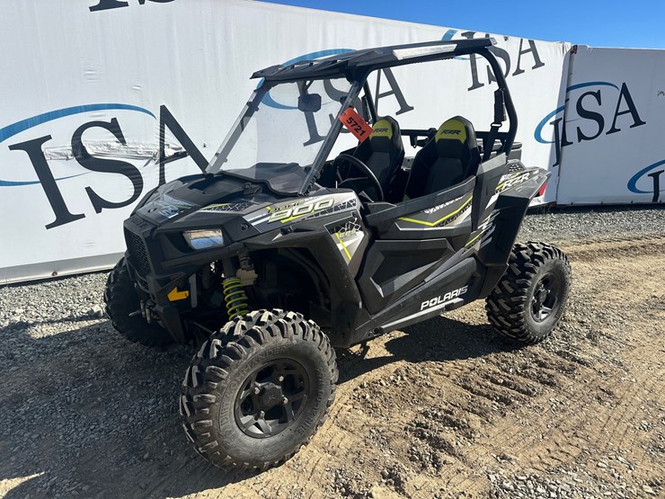2017-polaris-rzr-900-image-1