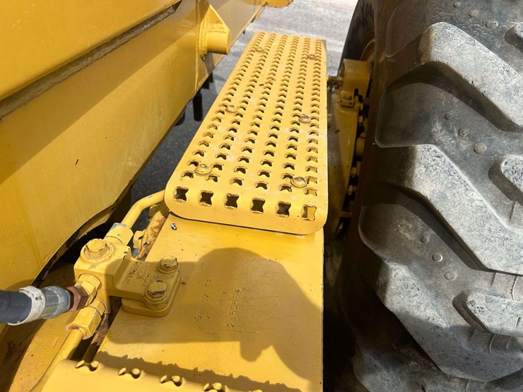 2008-caterpillar-140m-vhp-plus-image-62