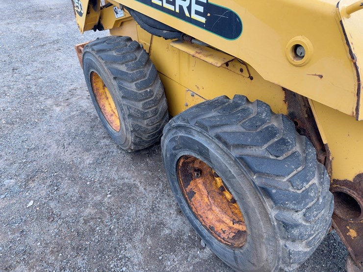 2002-john-deere-250-image-9
