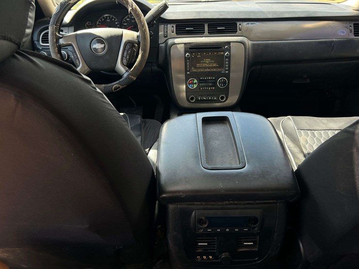 2008-chevrolet-avalanche-1500-image-26
