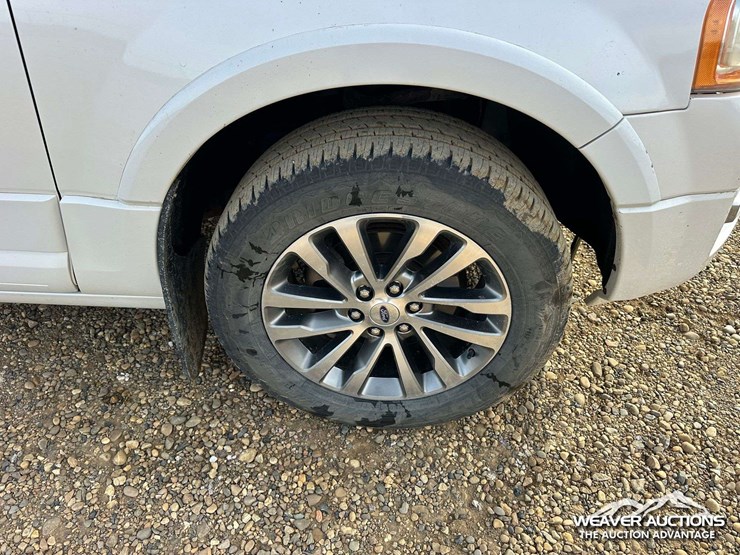 2016-ford-expedition-limited-image-40
