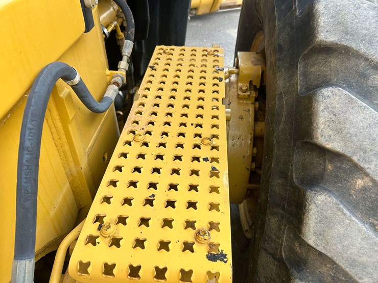 2008-caterpillar-140m-vhp-plus-image-64