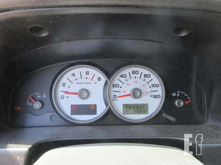 2005-ford-escape-xlt-image-9