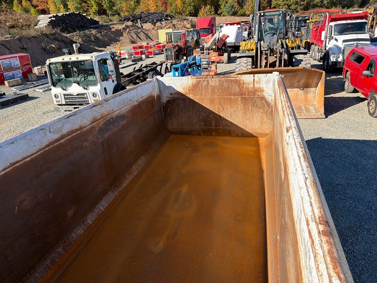 2018-western-star-4700-image-62