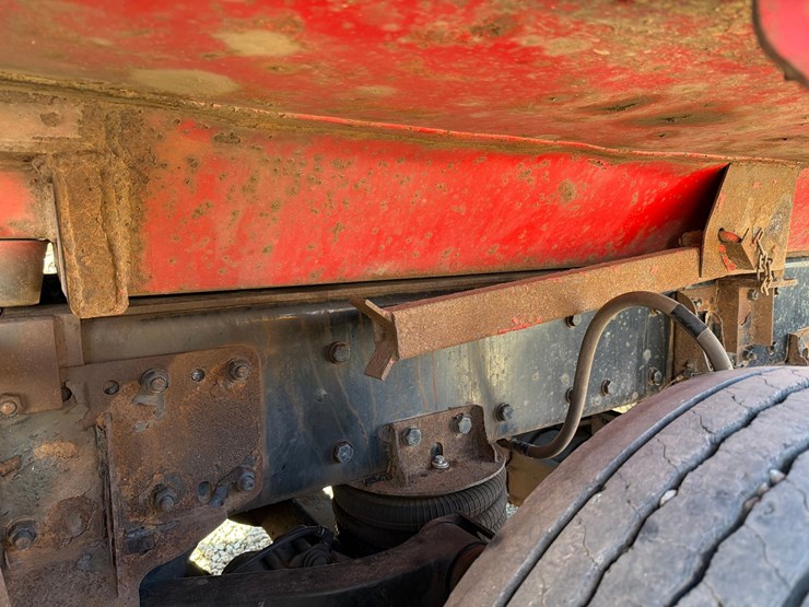 2016-kenworth-t880-image-18