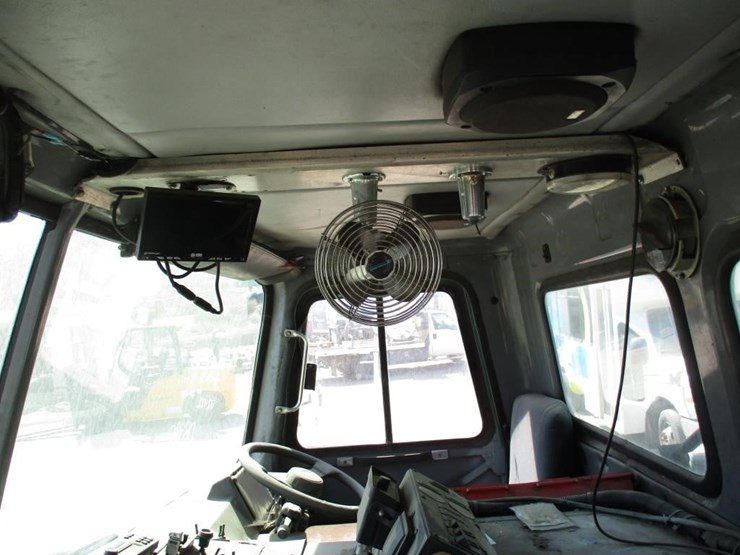 2004-autocar-xpeditor-image-9