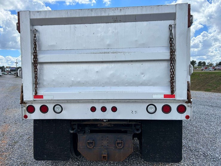 2009-international-durastar-4400-image-10