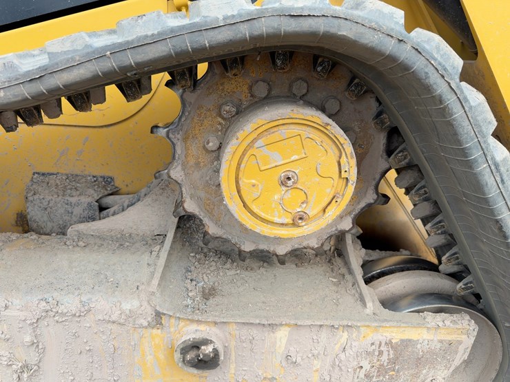 2020-caterpillar-299d2-xhp-image-16