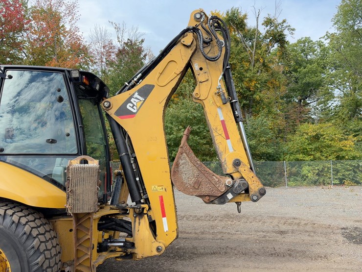 2012-caterpillar-430f-image-18