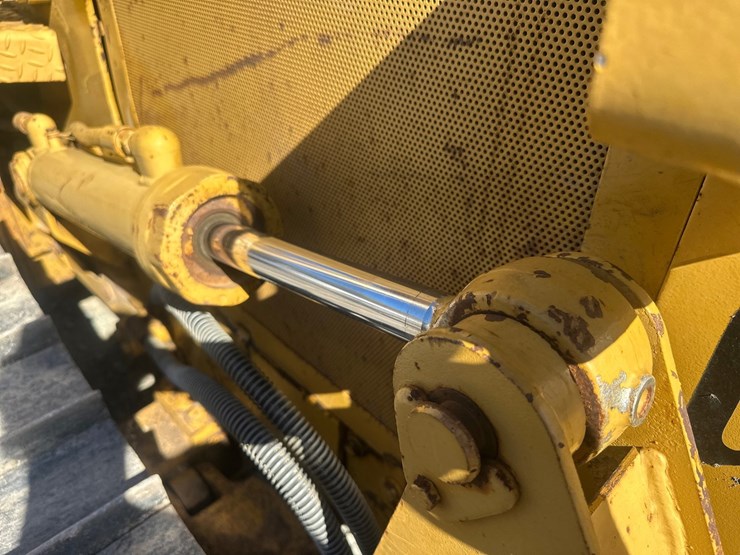 caterpillar-d3b-lgp-image-26