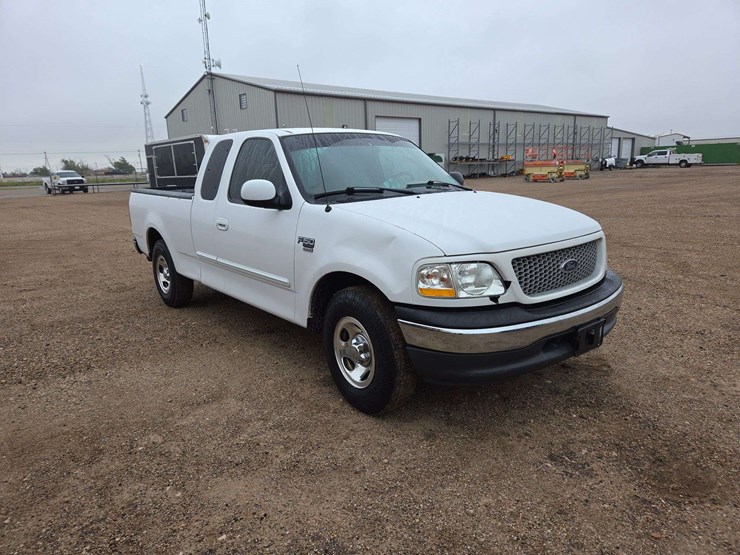 1999-ford-f150-lariat-image-2