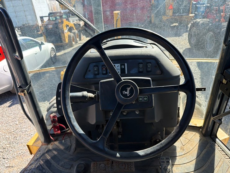2005-deere-310sg-image-62