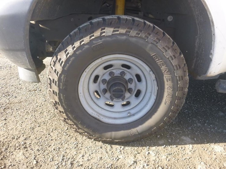 2001-ford-f350-image-17