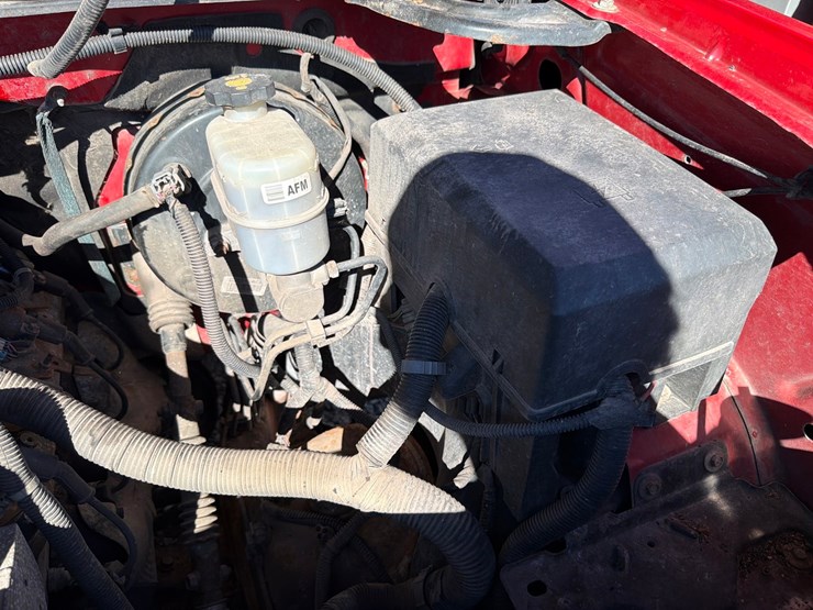 2013-chevrolet-1500-image-74
