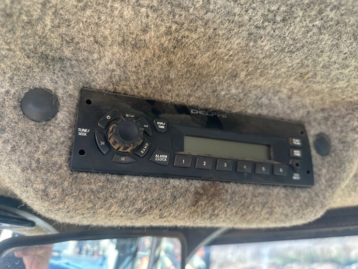 deere-844-image-47
