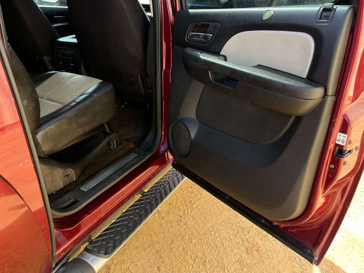 2008-chevrolet-avalanche-1500-image-27