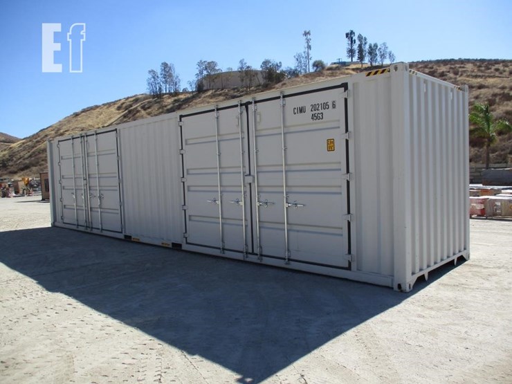 40'-high-cube-shipping-container-image-4