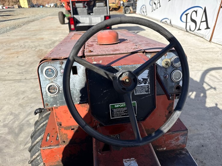 ditch-witch-350sx-image-30