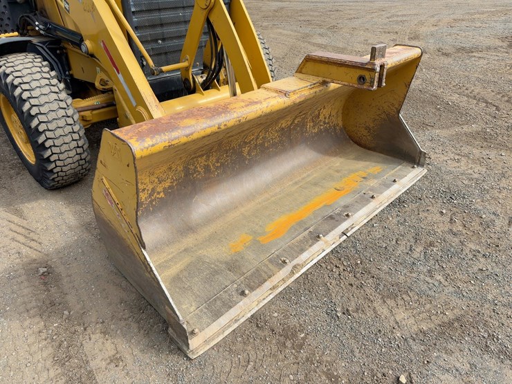 2012-caterpillar-430f-image-8