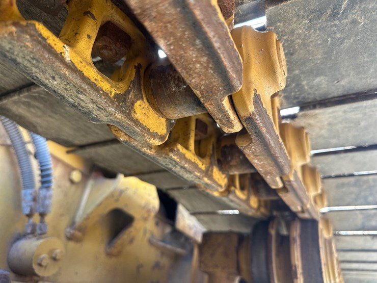 caterpillar-d3b-lgp-image-36