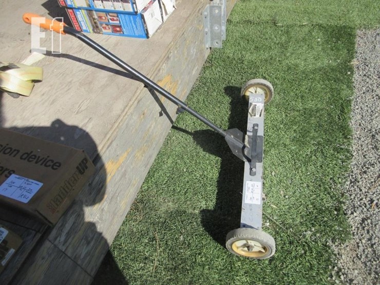 walk-behind-rolling-ground-magnet-image-1