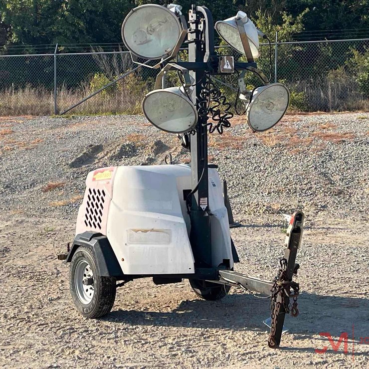 GENERAC MAGNUM TOWABLE LIGHT TOWER