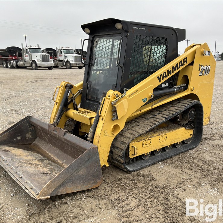 2014 YANMAR T210