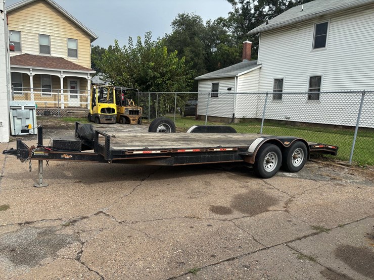 #2336-•-chase-mfg-20'-tandem-axle-utility-trailer-image-2