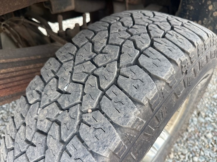 2004-ford-f250-image-56