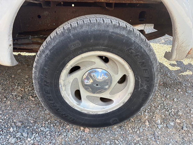 2001-ford-f150-xlt-image-67