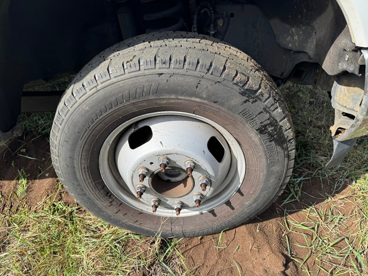 2019-ford-f350-xl-image-52