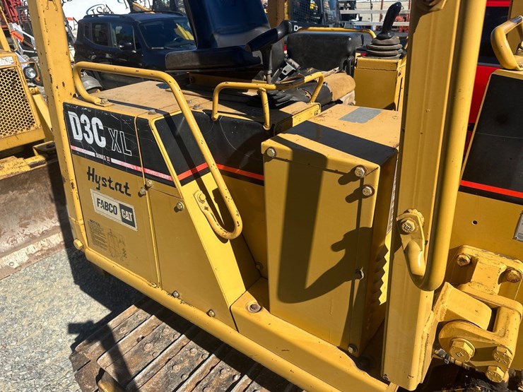 caterpillar-d3c-xl-image-26