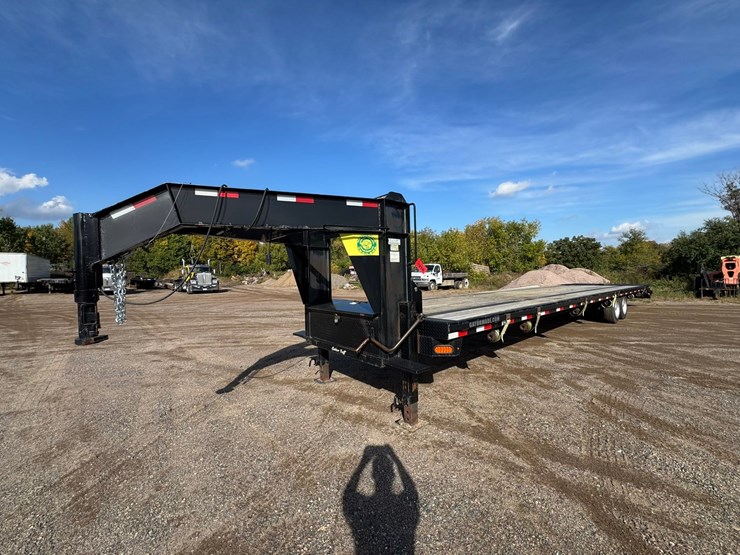 #1956-•-2023-gatormade-tuff-gooseneck-trailer-image-1