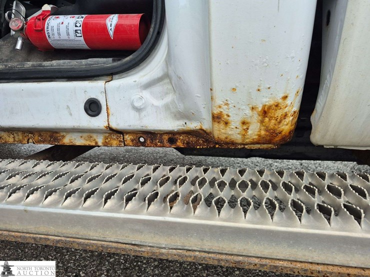 2014-ford-f250-image-24