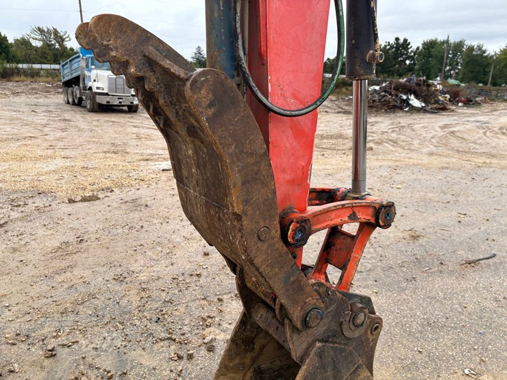 kubota-kx080-4-image-100