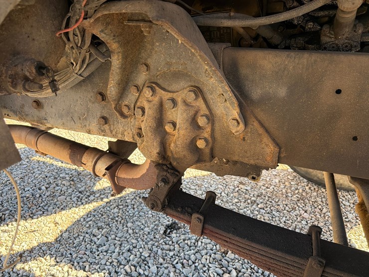ford-l9000-image-89