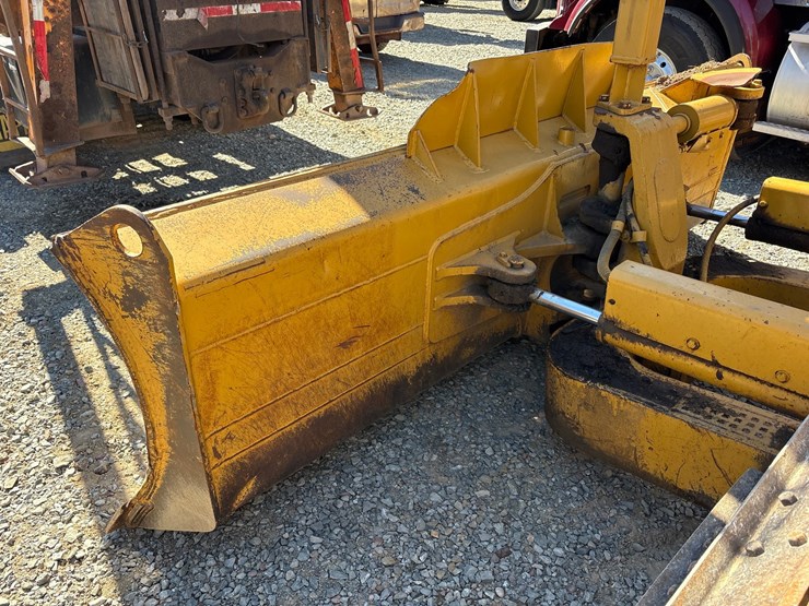caterpillar-d5m-lgp-image-31