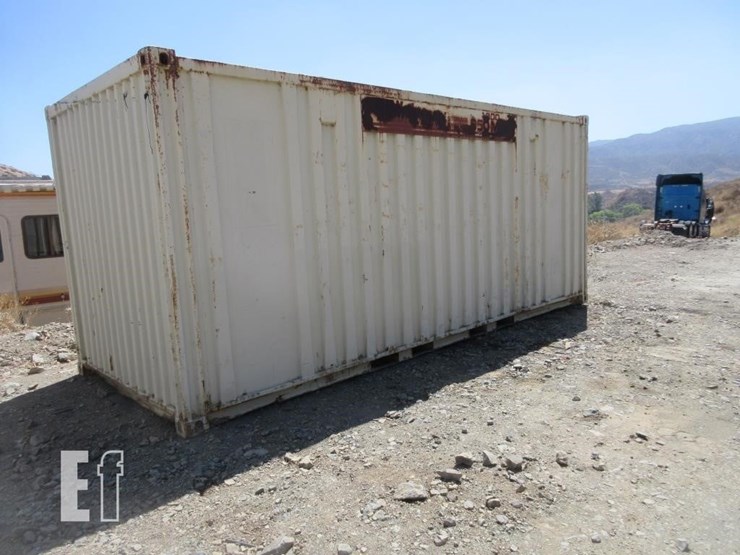20'-storage-container-w/roll-up-side-door-image-3